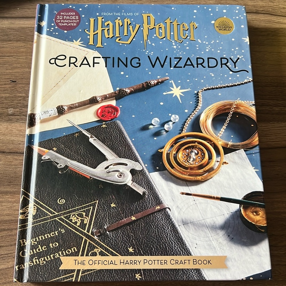 NWOT Harry Potter: Crafting Wizardry: The Official Harry Potter Craft Book